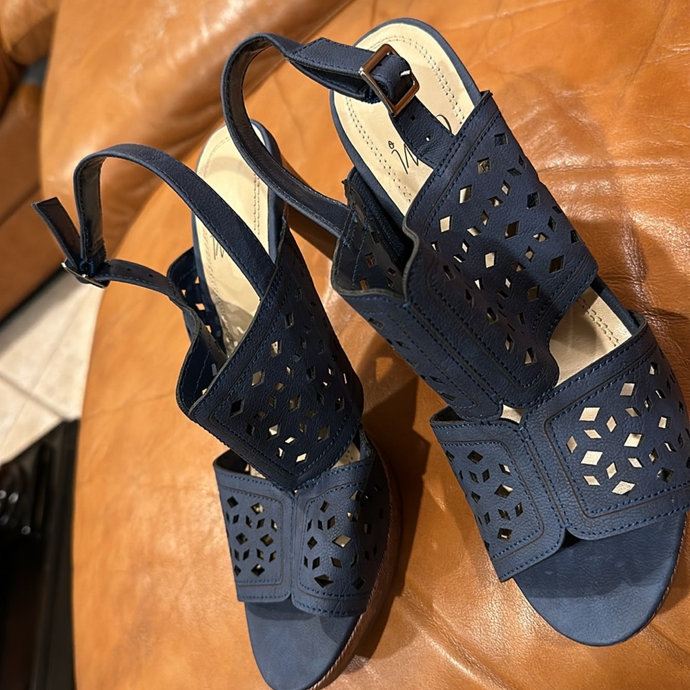 Impo Brand Sandal Heels in Blue with Faux Wood Heel - Picture 5 of 11